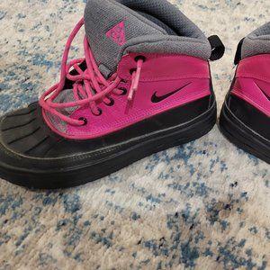Girls Nike Shoes